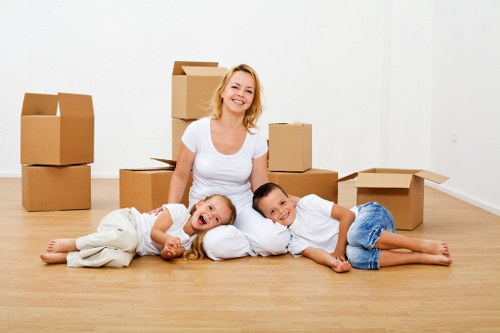 Organised storage service in Bayswater for local customers